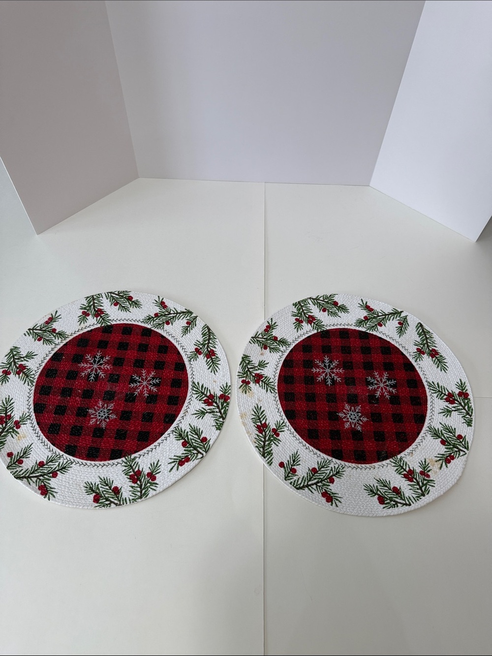 Holiday Buffalo Plaid Round Placemats with Snowflake & Pine Accent - Red